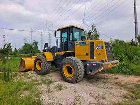 Buy XCMG LW500FV Used Loader / 3 Buy XCMG LW500FV Used Loader / 3