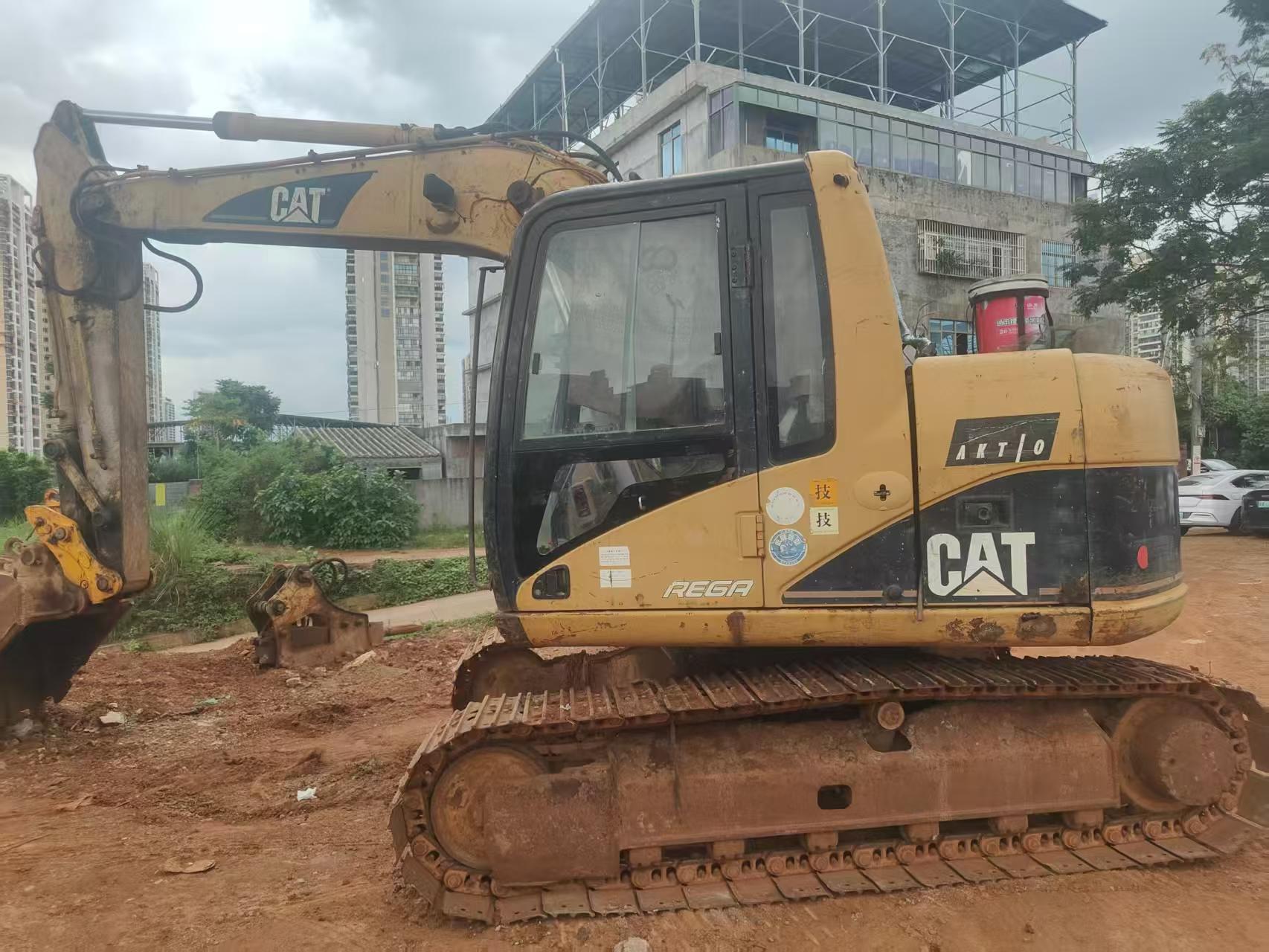 Buy Caterpillar 311C Used Excavator / 3