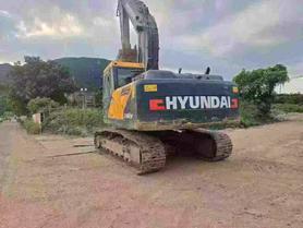 Buy Hyundai R215VS Used Excavator / 3 Buy Hyundai R215VS Used Excavator / 3