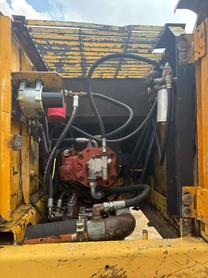 Buy Kato Used Excavator / 9 Buy Kato Used Excavator / 9
