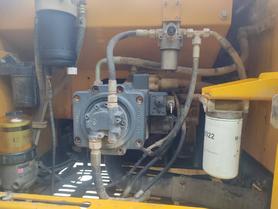 Buy XCMG XE205DA Used Excavator / 7 Buy XCMG XE205DA Used Excavator / 7