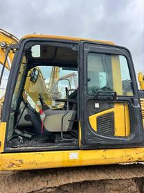 Buy Komatsu PC110-7 Used Excavator / 4 Buy Komatsu PC110-7 Used Excavator / 4