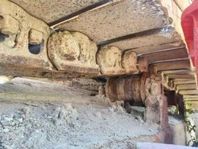 Buy Komatsu PC200-7 Used Excavator / 9 Buy Komatsu PC200-7 Used Excavator / 9