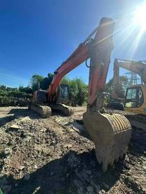 Buy Hitachi EX200-3 Used Excavator / 6 Buy Hitachi EX200-3 Used Excavator / 6