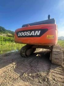 Buy Doosan DX520LC Used Excavator / 2 Buy Doosan DX520LC Used Excavator / 2