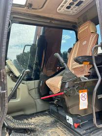 Buy Sany SY135 Used Excavator / 9 Buy Sany SY135 Used Excavator / 9