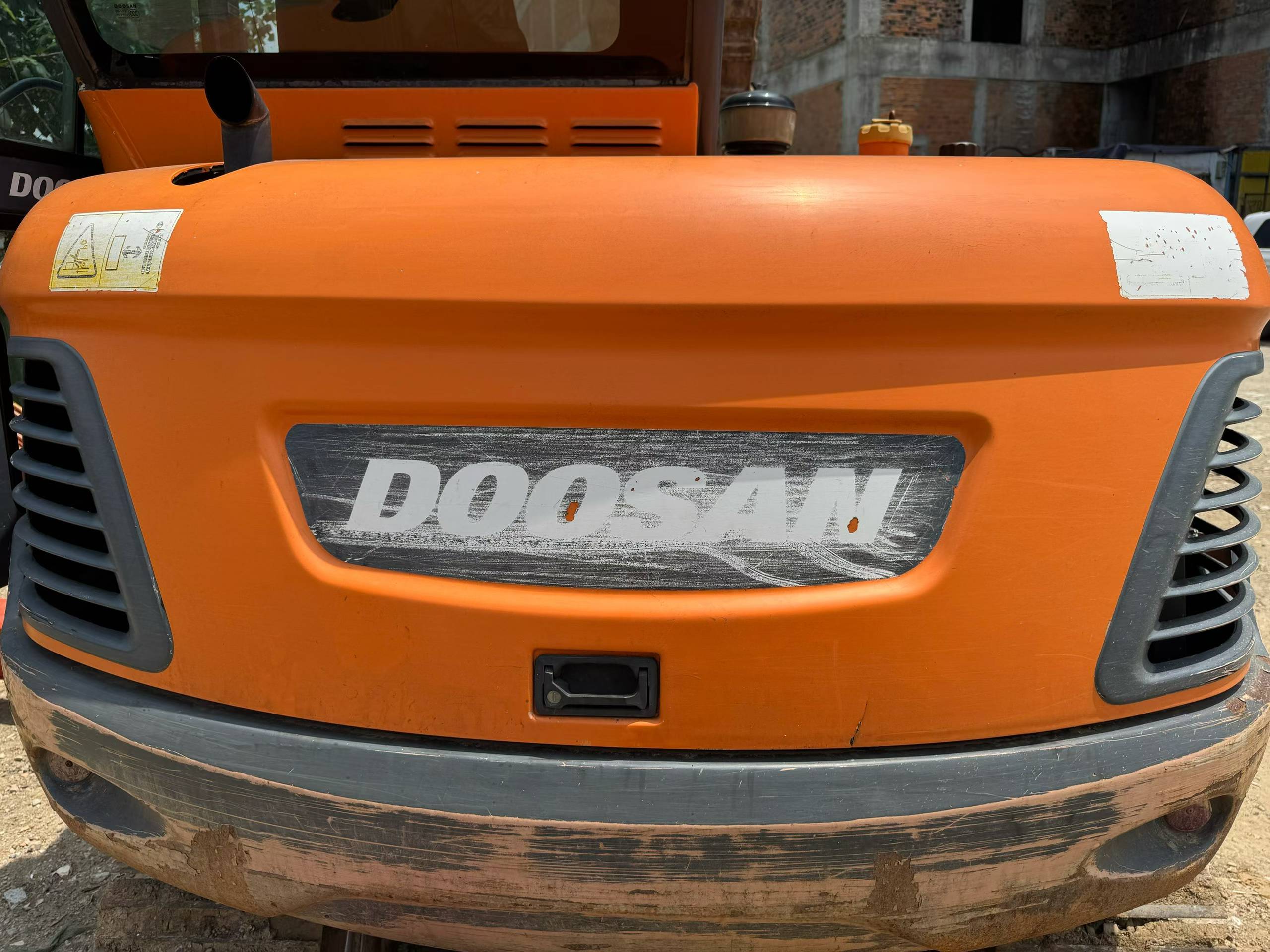 Buy Doosan DH60 Used Excavator / 8
