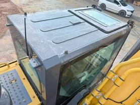 Buy XCMG XE500C Used Excavator / 4 Buy XCMG XE500C Used Excavator / 4