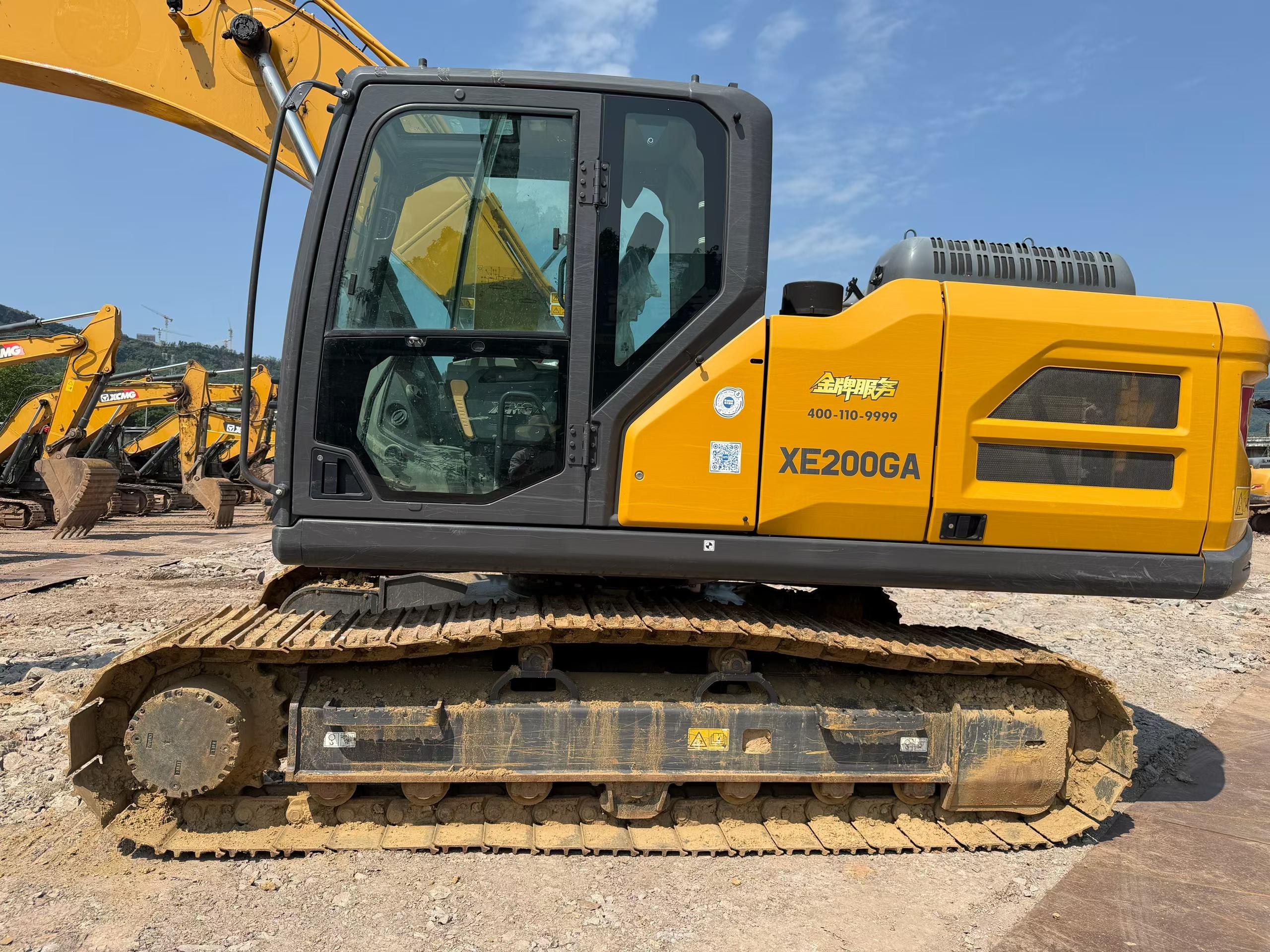 Buy XCMG XE200 Used Excavator / 9