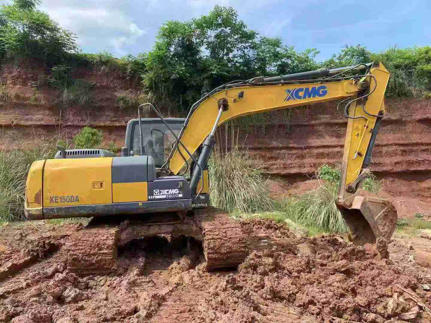 Buy XCMG XE150 Used Excavator / 8 Buy XCMG XE150 Used Excavator / 8