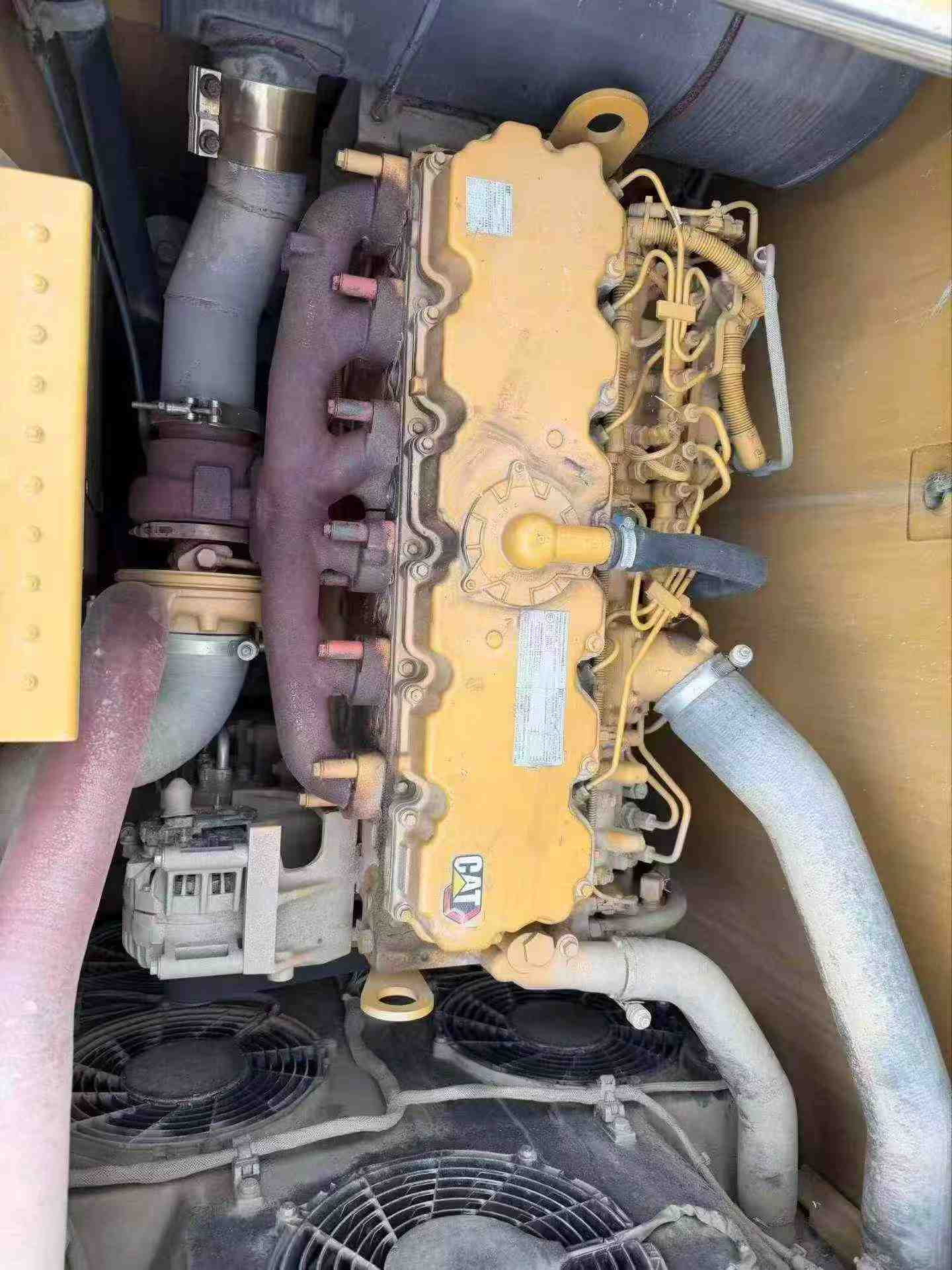 Buy Caterpillar 323 Used Excavator / 2 Buy Caterpillar 323 Used Excavator / 2