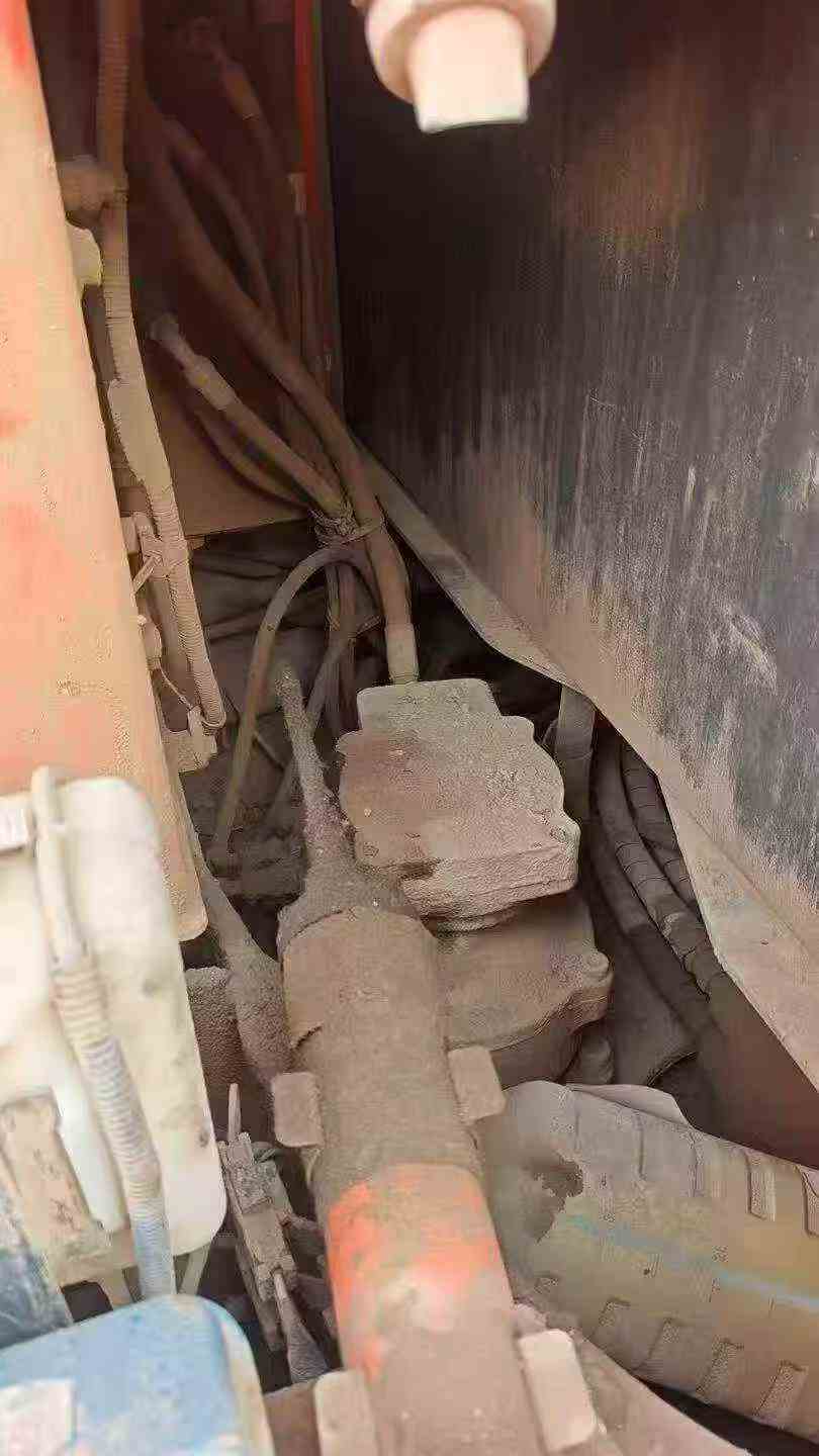 Buy Doosan DH60 Used Excavator / 9 Buy Doosan DH60 Used Excavator / 9