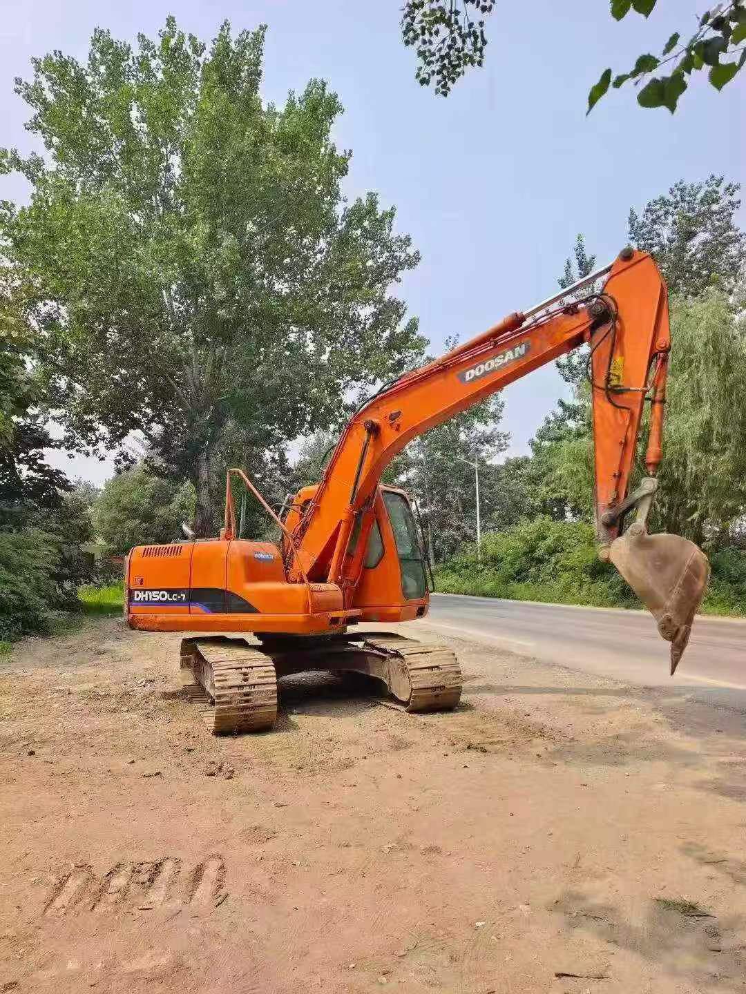 Buy Doosan DH150 Used Excavator / 4