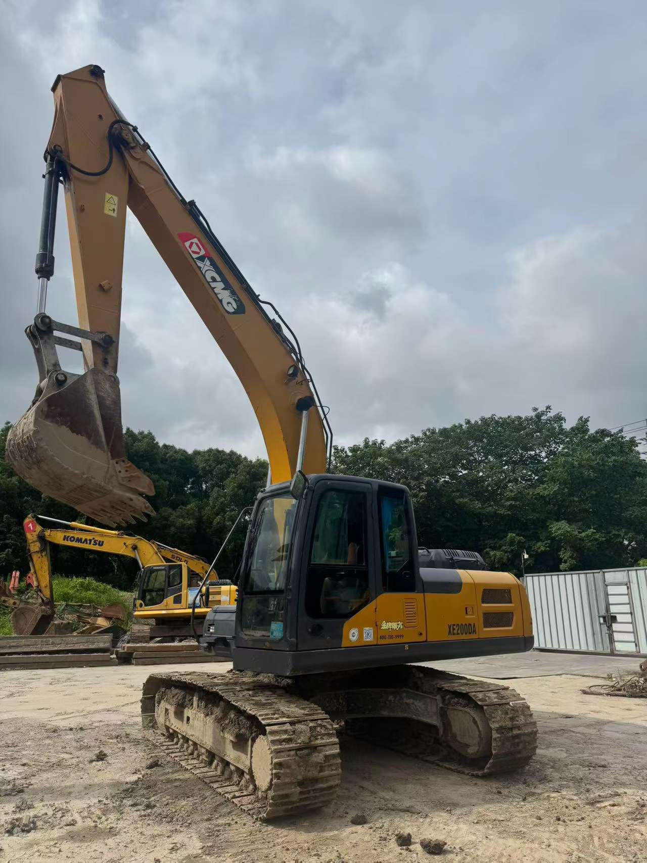 Buy XCMG XE200 Used Excavator / 2