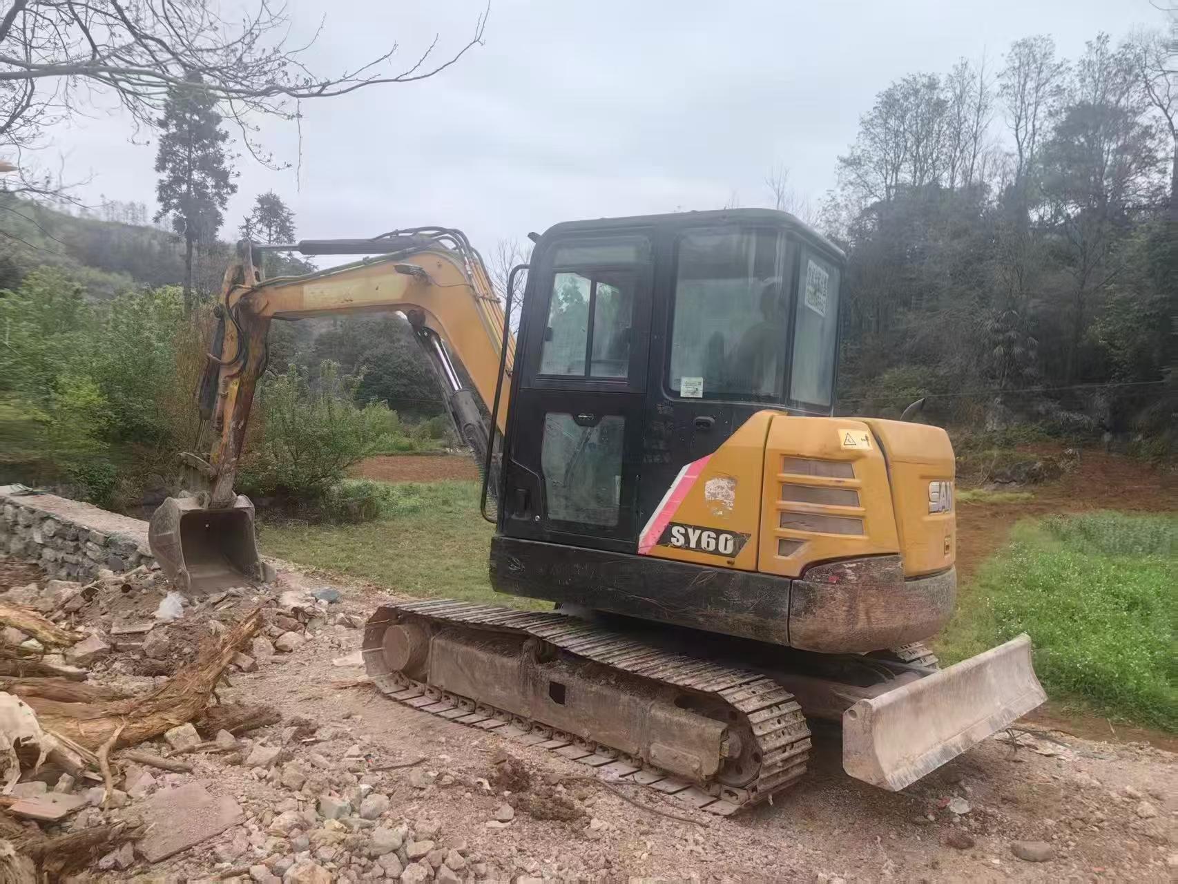 Buy Sany SY55 Used Excavator / 3 Buy Sany SY55 Used Excavator / 3