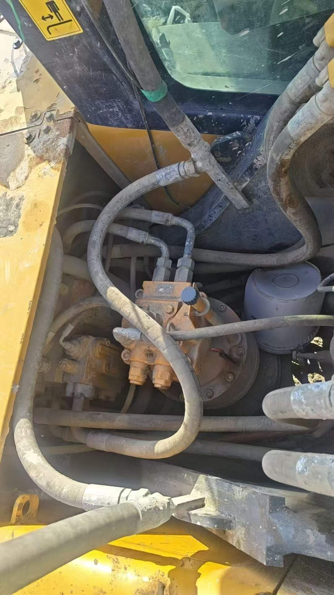 Buy Sany SY205C Used Excavator / 2