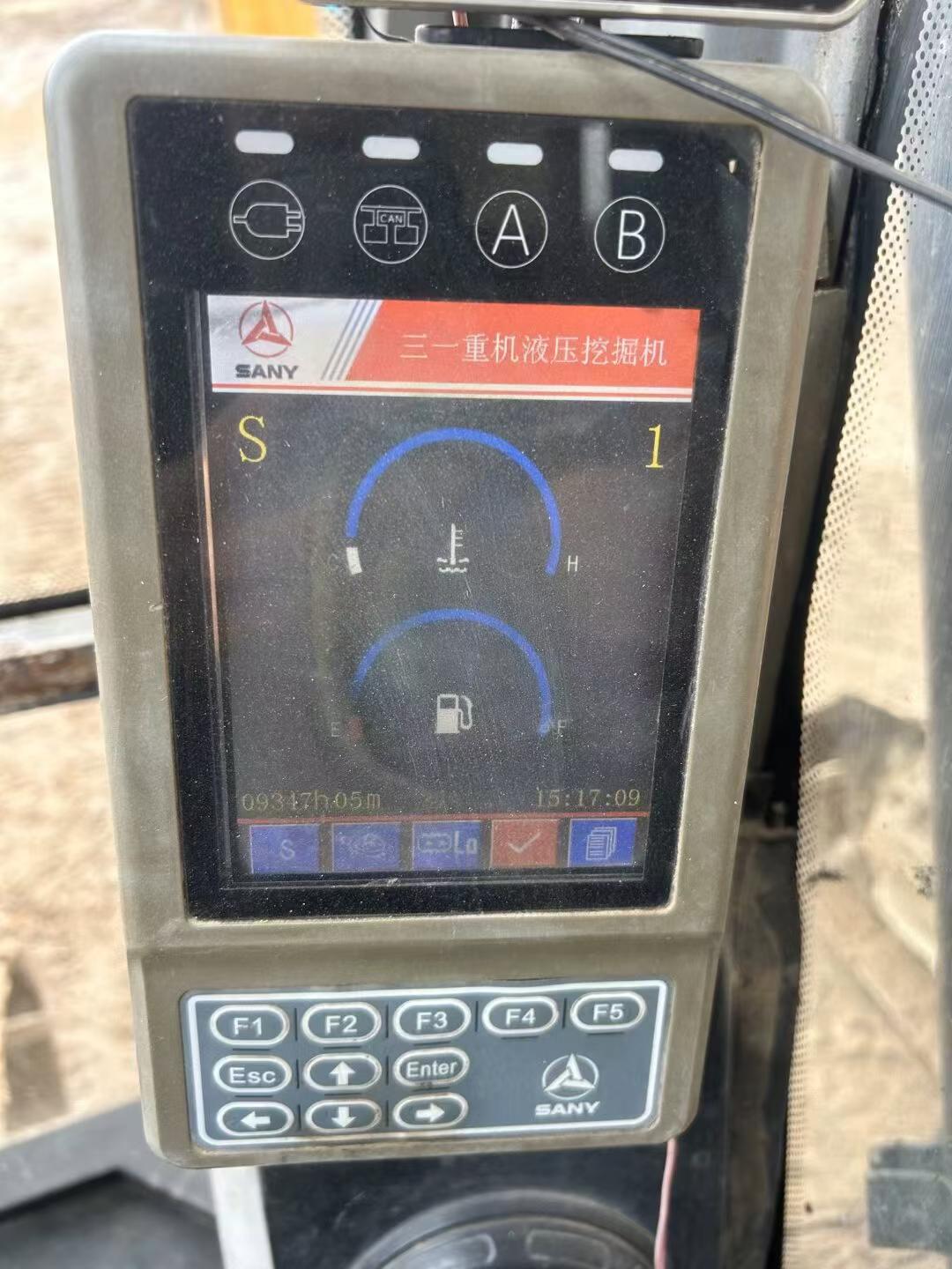 Buy Sany SY215C-8 Used Excavator / 6