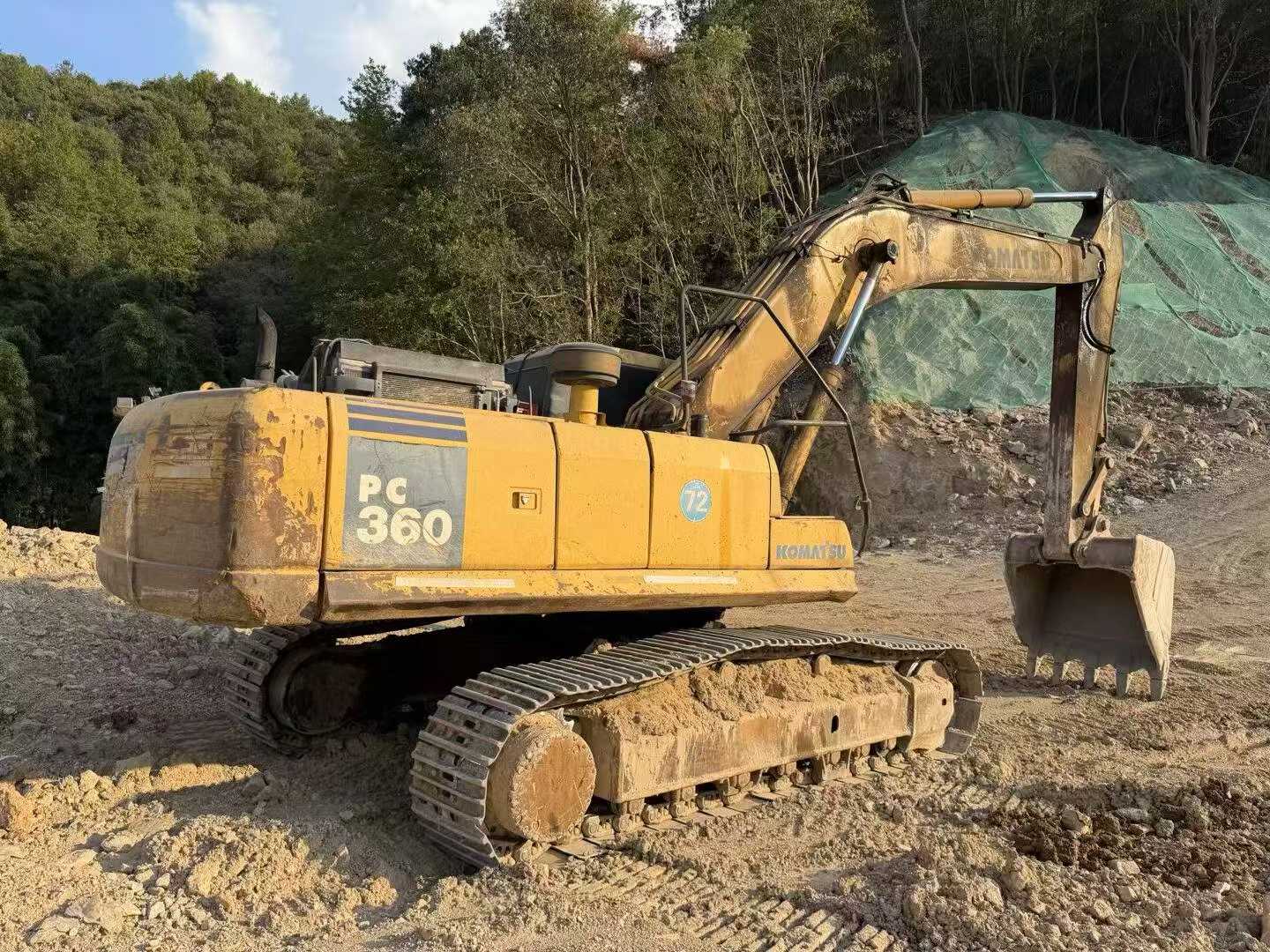 Buy Komatsu PC360-7 Used Excavator / 1