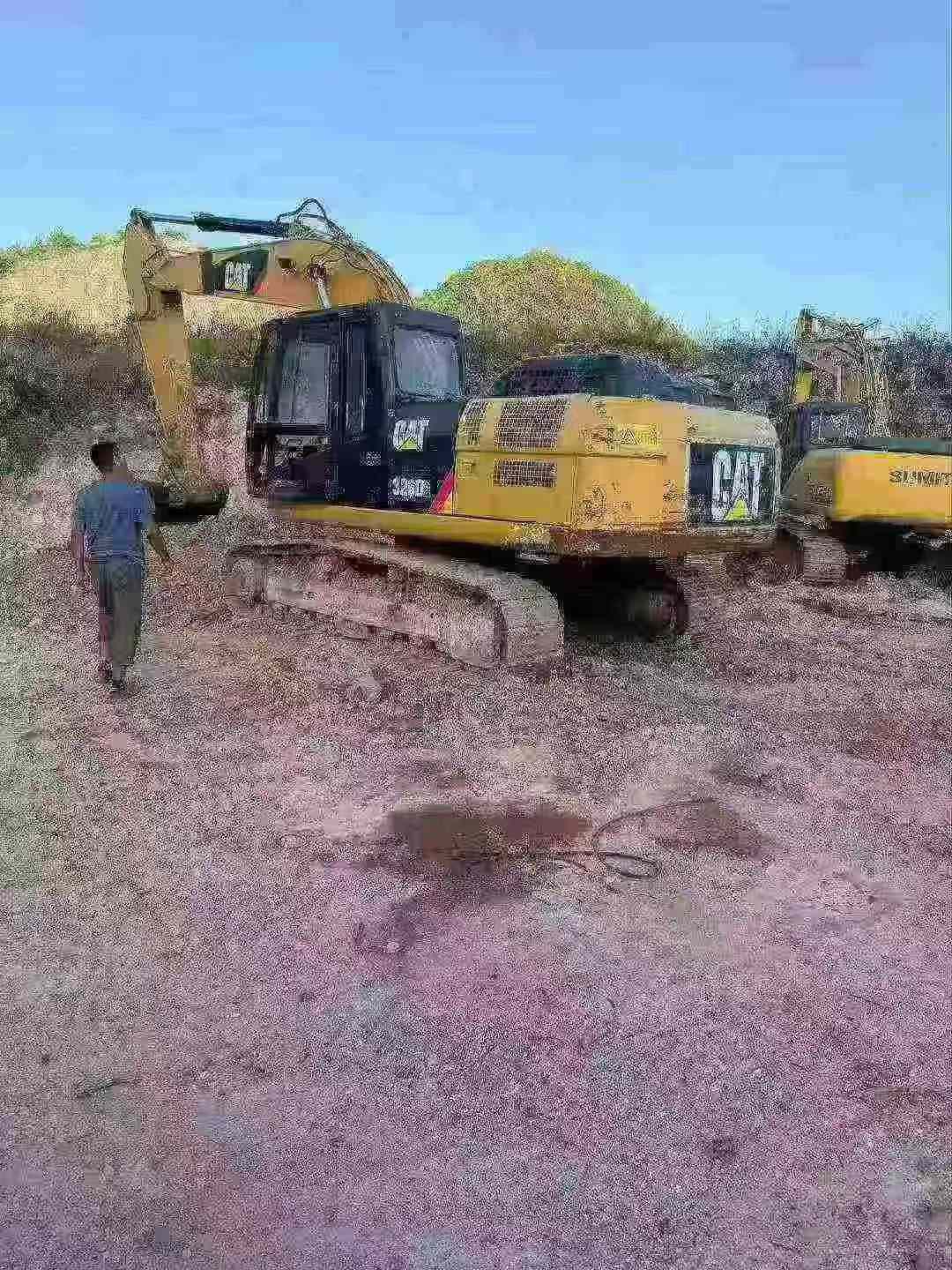 Buy Caterpillar 326DL Used Excavator / 5 Buy Caterpillar 326DL Used Excavator / 5
