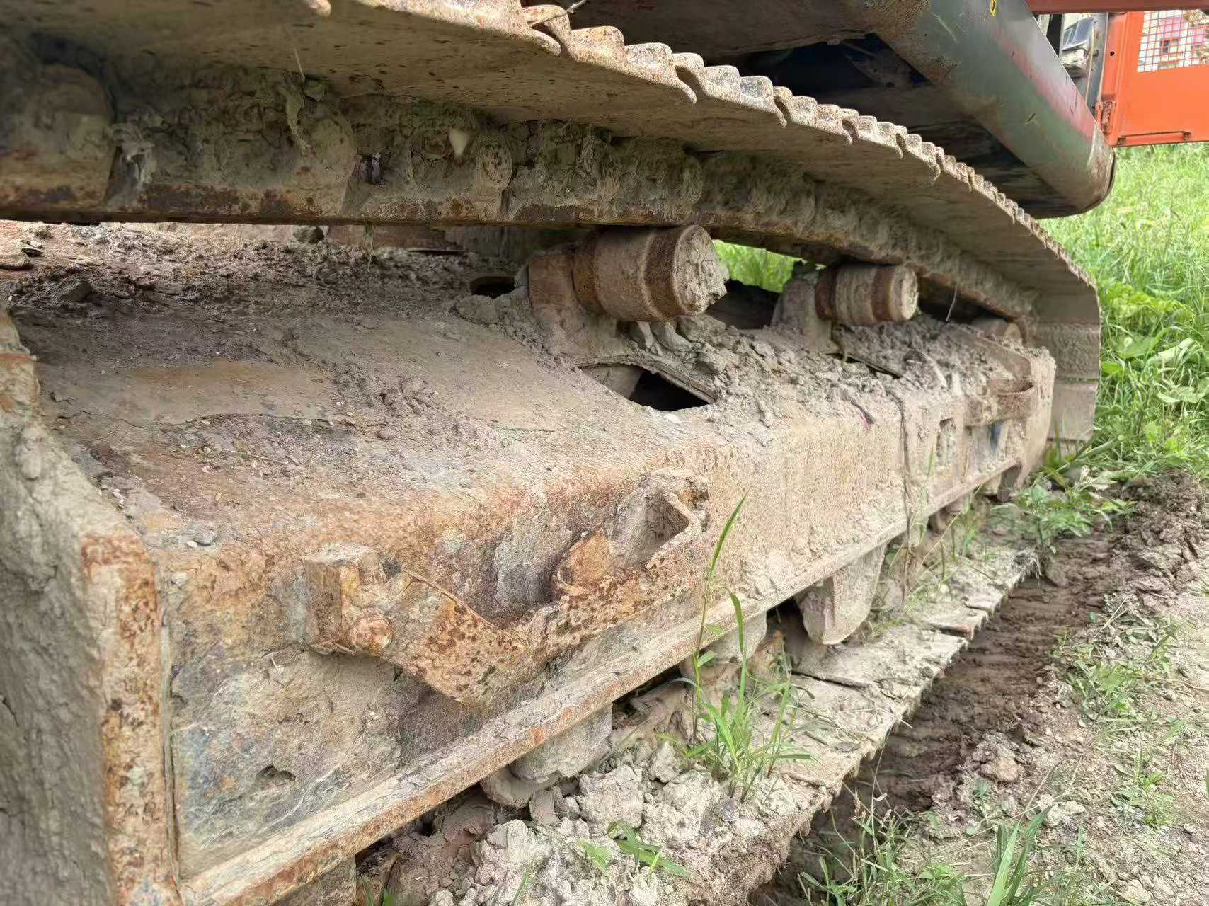 Buy Hitachi ZX200-3G Used Excavator / 8 Buy Hitachi ZX200-3G Used Excavator / 8