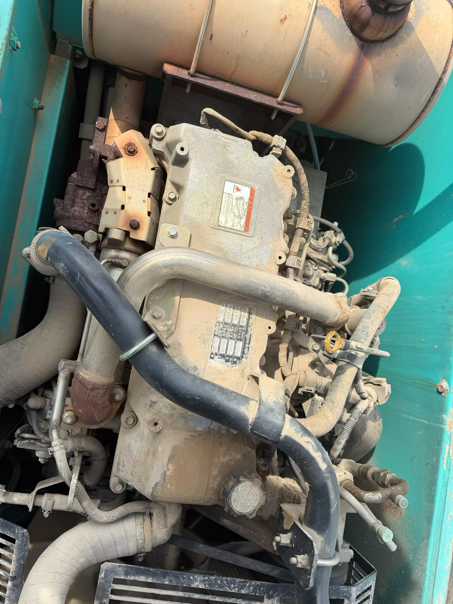 Buy Kobelco SK210 Used Excavator / 6