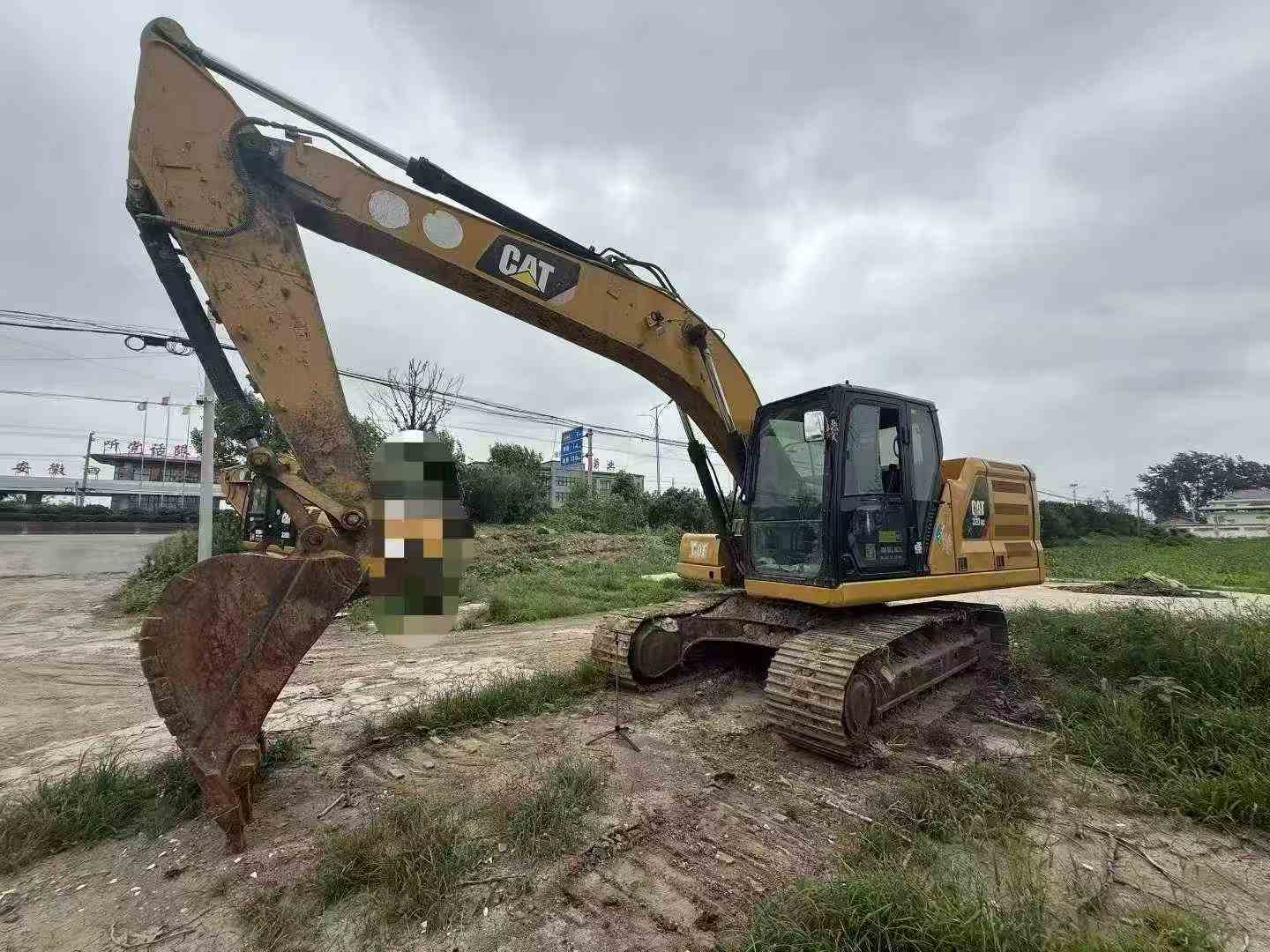 Buy Caterpillar 320GC Used Excavator / 1