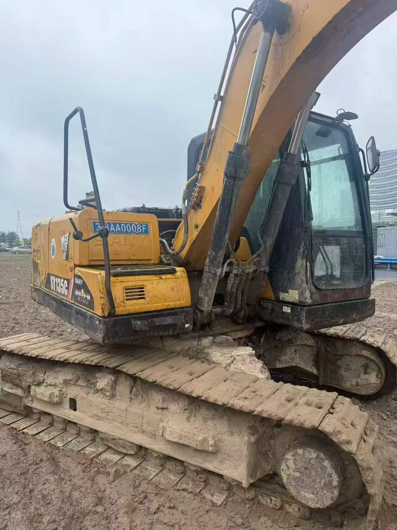 Buy Sany SY135 Used Excavator / 2