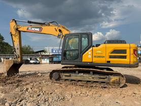 Buy XCMG XE200GH Used Excavator / 4 Buy XCMG XE200GH Used Excavator / 4