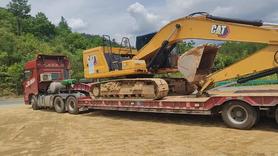 Buy Caterpillar 320GC Used Excavator / 2 Buy Caterpillar 320GC Used Excavator / 2