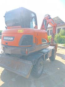 Buy Doosan DH60 Used Excavator / 3 Buy Doosan DH60 Used Excavator / 3