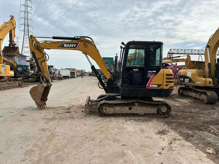 Buy Sany SY55 Used Excavator / 1
