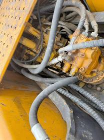 Buy Sany SY215C Used Excavator / 6 Buy Sany SY215C Used Excavator / 6
