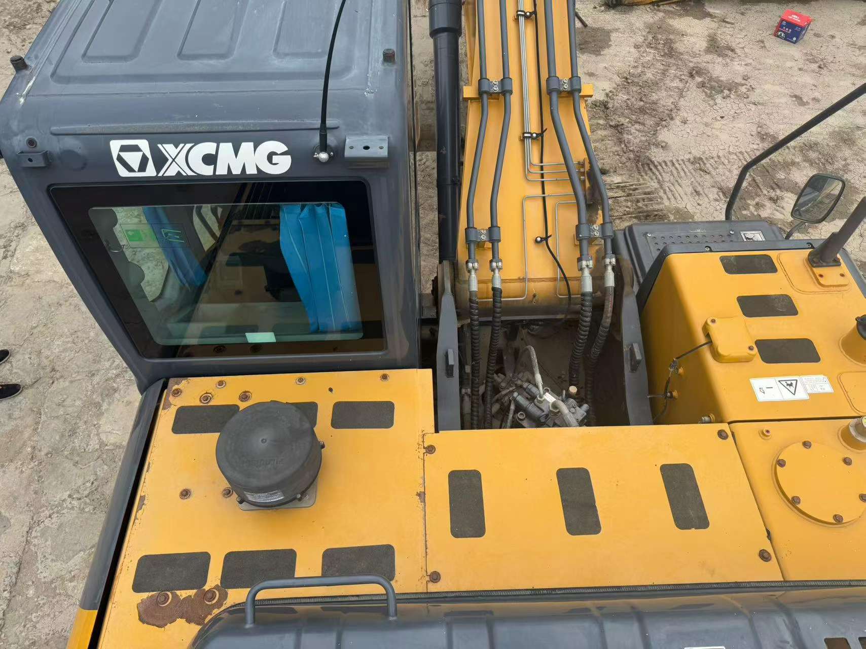 Buy XCMG XE200 Used Excavator / 8