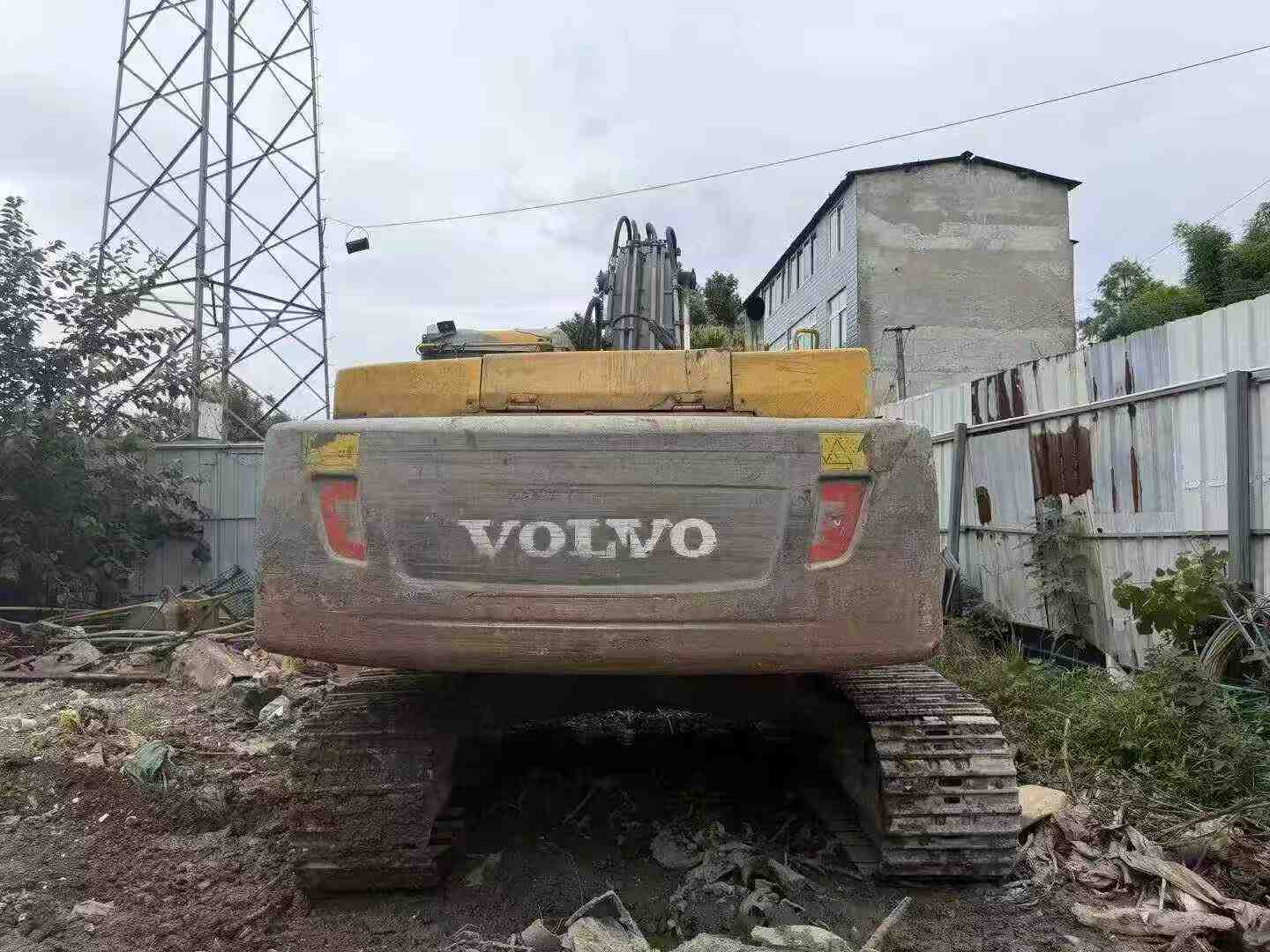 Buy Volvo EC300D Used Excavator / 9 Buy Volvo EC300D Used Excavator / 9
