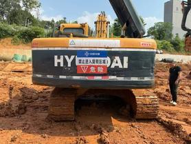 Buy Hyundai R215-9 Used Excavator / 8 Buy Hyundai R215-9 Used Excavator / 8