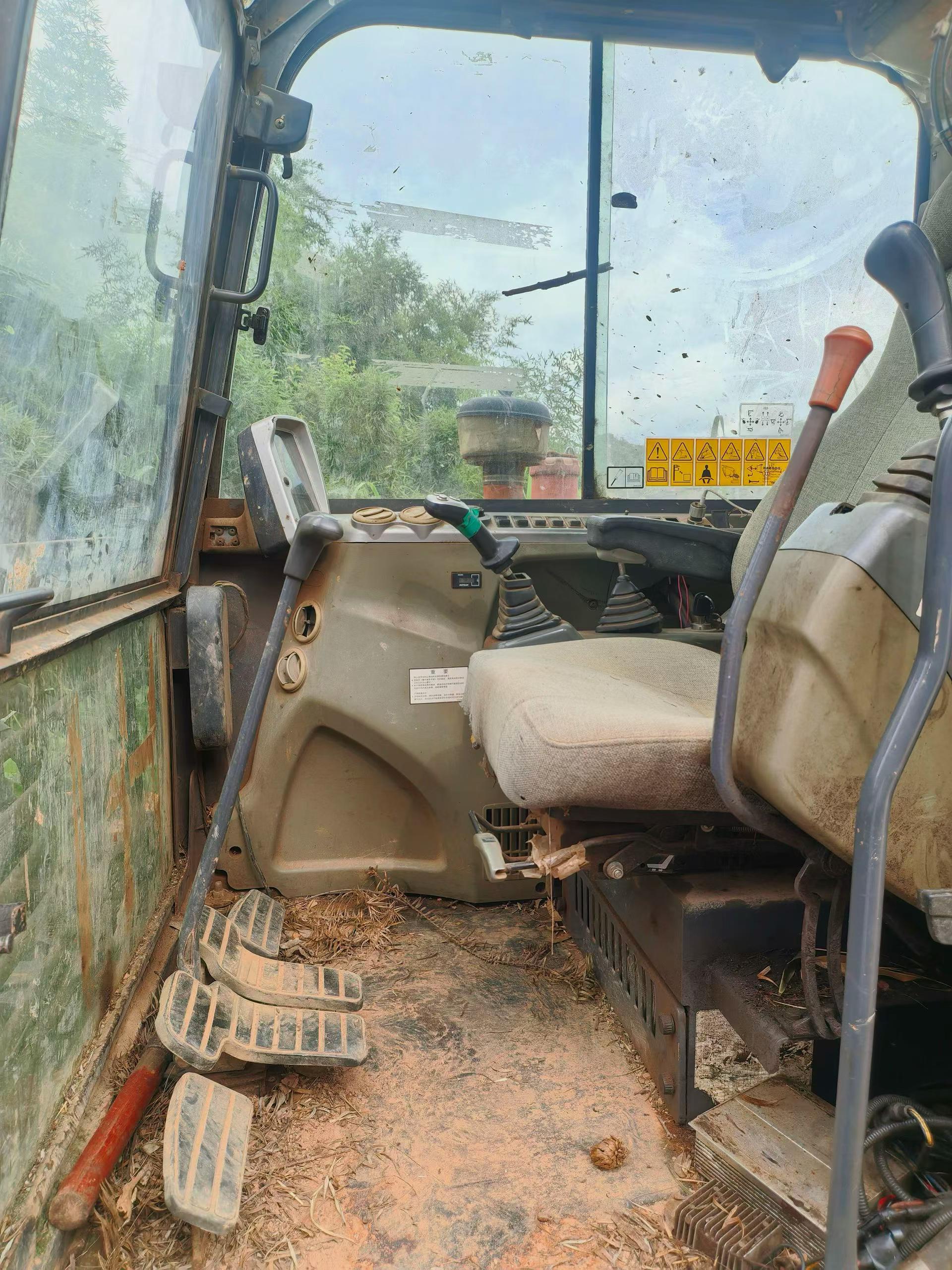 Buy Doosan DX60-9C Used Excavator / 5 Buy Doosan DX60-9C Used Excavator / 5