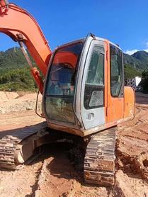 Buy Hitachi EX70 Used Excavator / 9 Buy Hitachi EX70 Used Excavator / 9