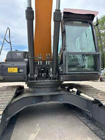 Buy Case CX240C-8 Used Excavator / 4 Buy Case CX240C-8 Used Excavator / 4