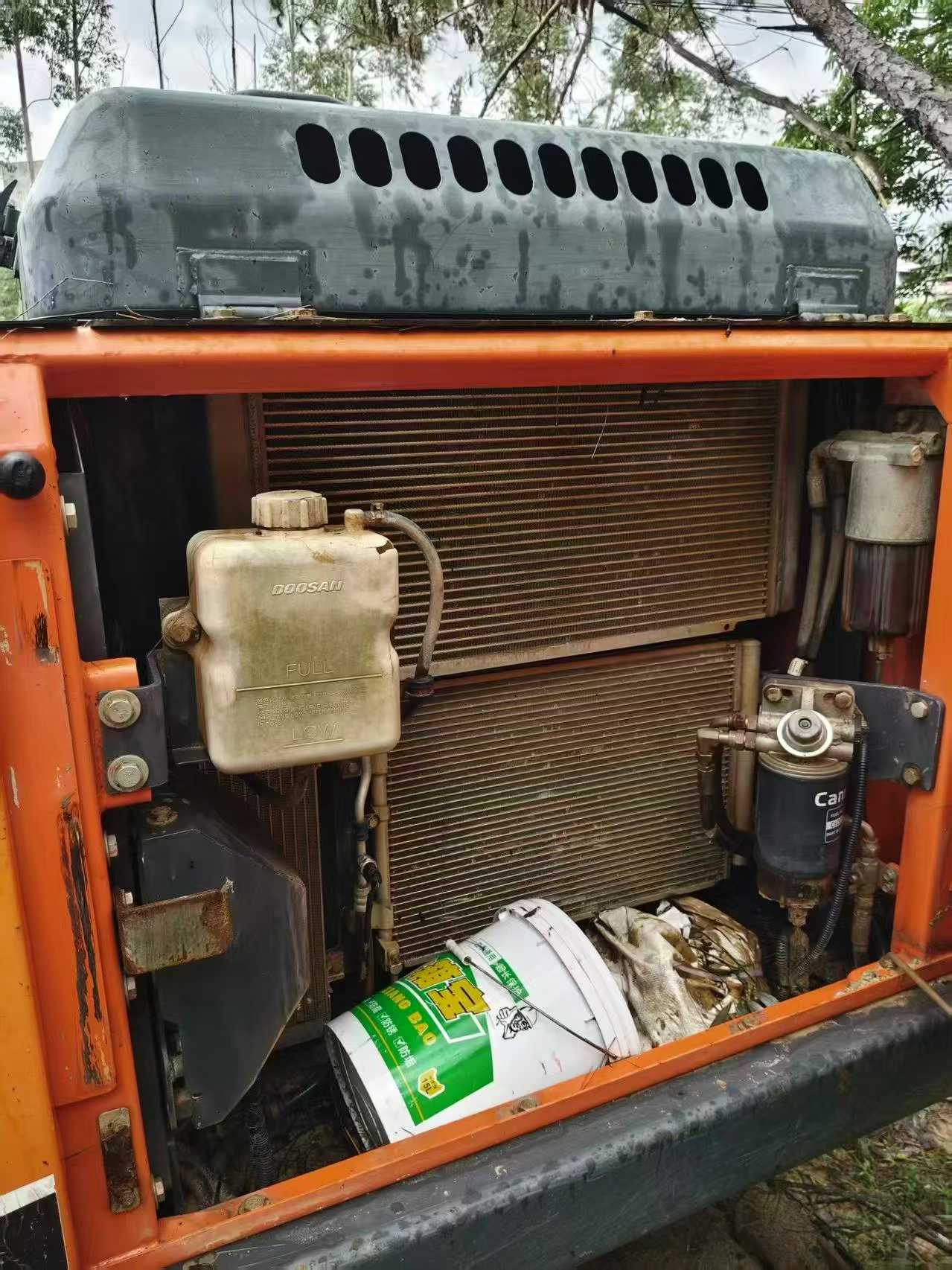 Buy Doosan DH220 Used Excavator / 7 Buy Doosan DH220 Used Excavator / 7