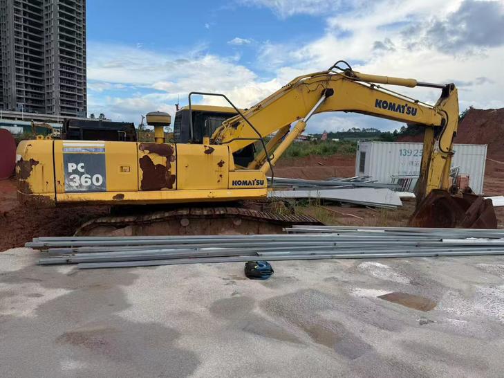 Buy Komatsu PC360-7 Used Excavator / 1