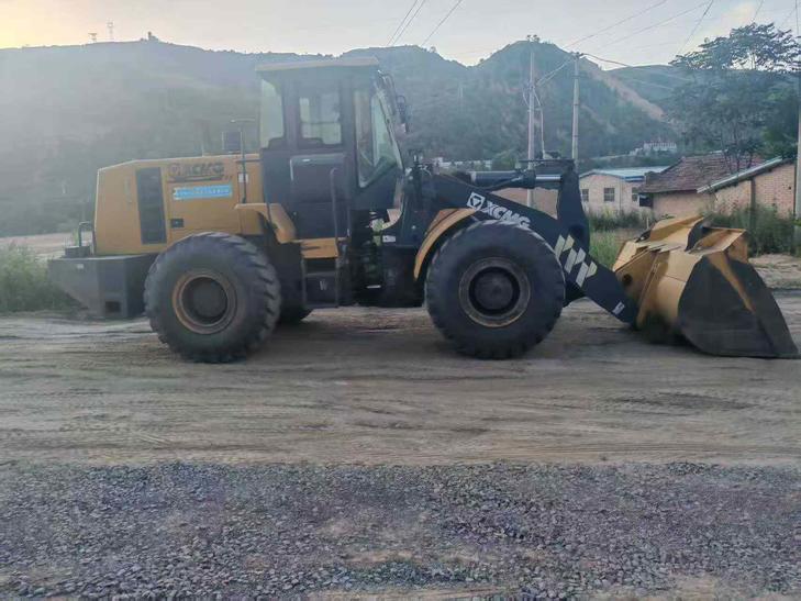 Buy XCMG Used Loader / 1