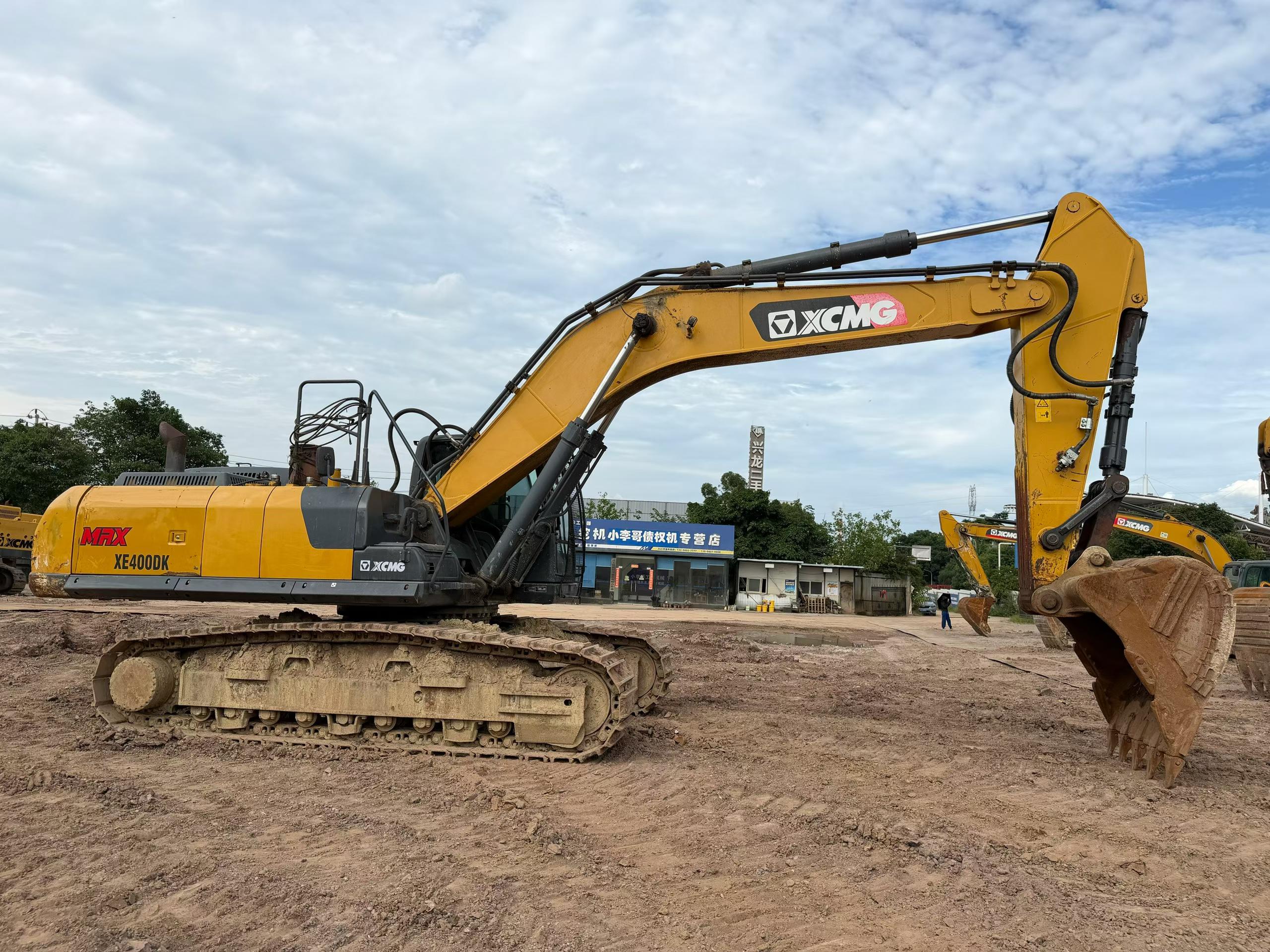 Buy XCMG XE380DK Used Excavator / 4
