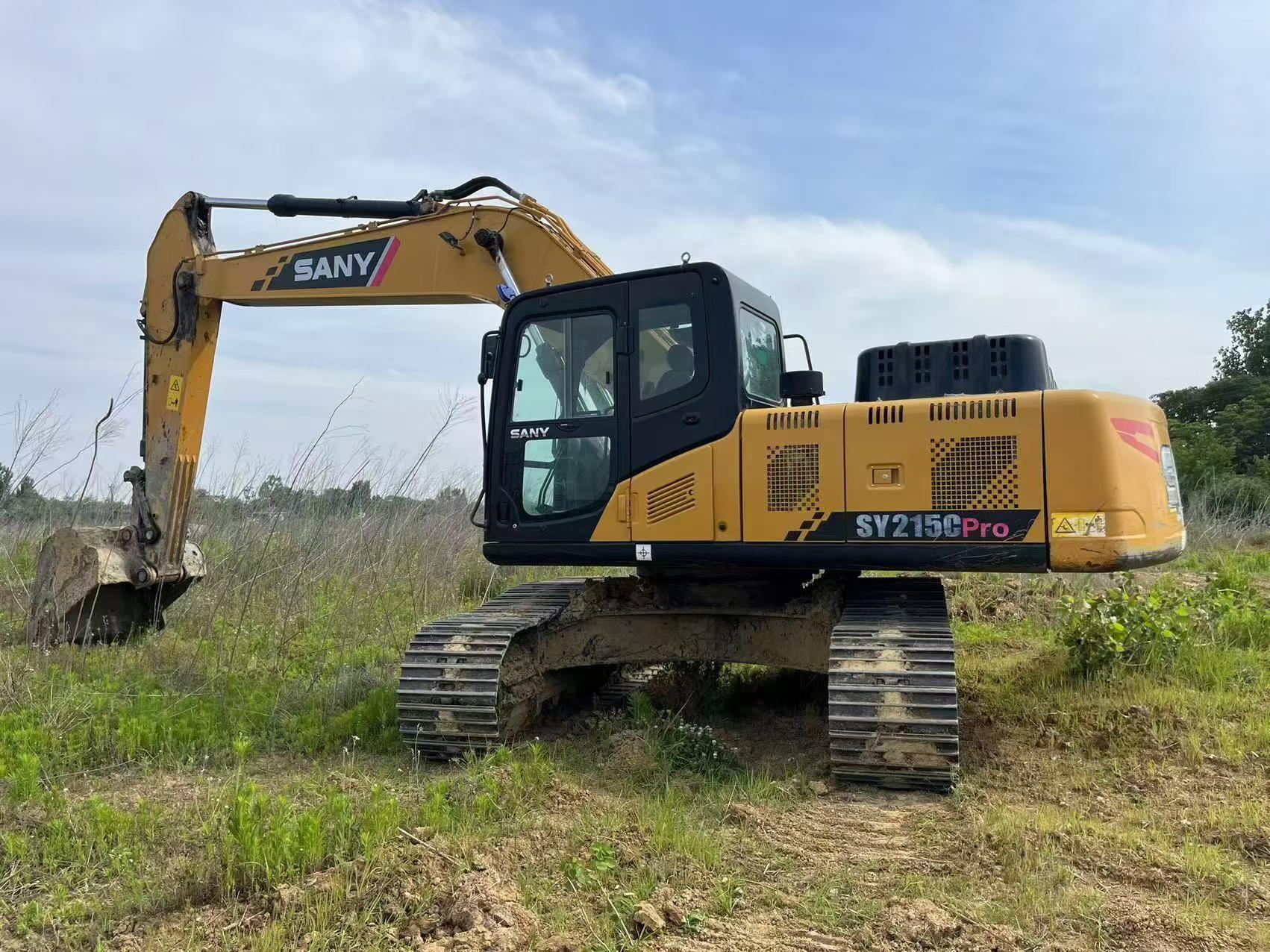 Buy Sany SY215C Used Excavator / 1