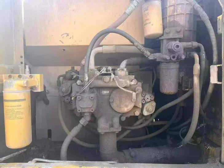 Buy Caterpillar 320D Used Excavator / 1
