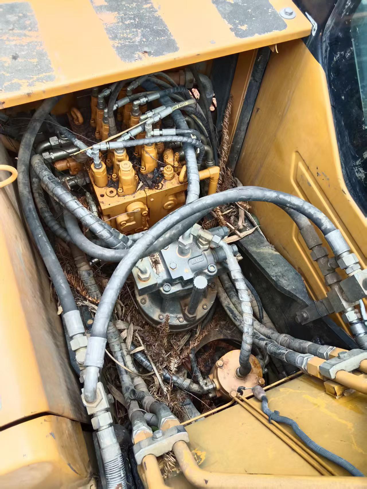 Buy Sany SY125C Used Excavator / 1