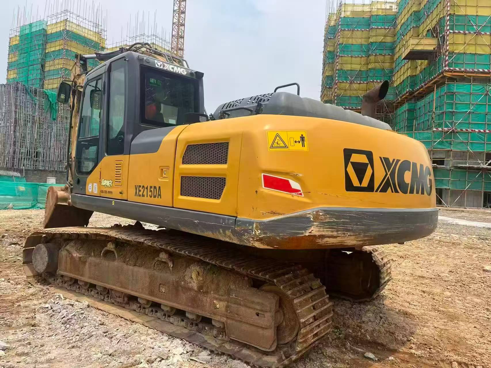 Buy XCMG XE215 Used Excavator / 1
