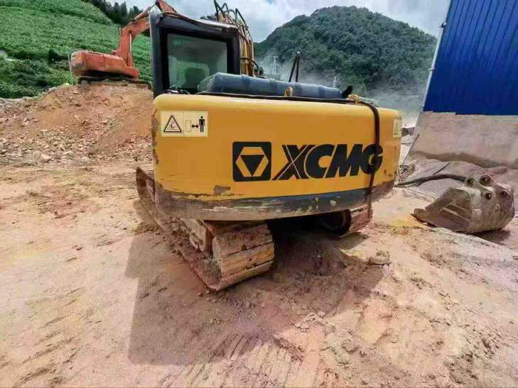 Buy XCMG XE150 Used Excavator / 1