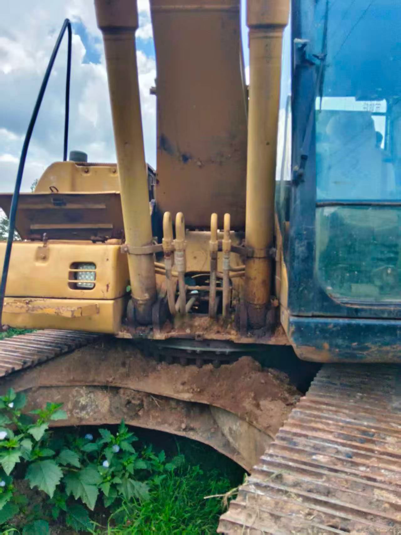 Buy Caterpillar 320C Used Excavator / 9 Buy Caterpillar 320C Used Excavator / 9