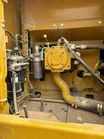 Buy Caterpillar 323 Used Excavator / 5 Buy Caterpillar 323 Used Excavator / 5