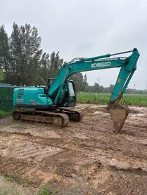 Buy Kobelco SK20SR-3 Used Excavator / 3 Buy Kobelco SK20SR-3 Used Excavator / 3